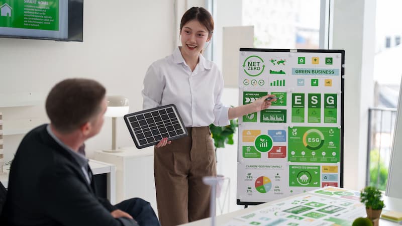 ESG 佈局_蒲草吸管