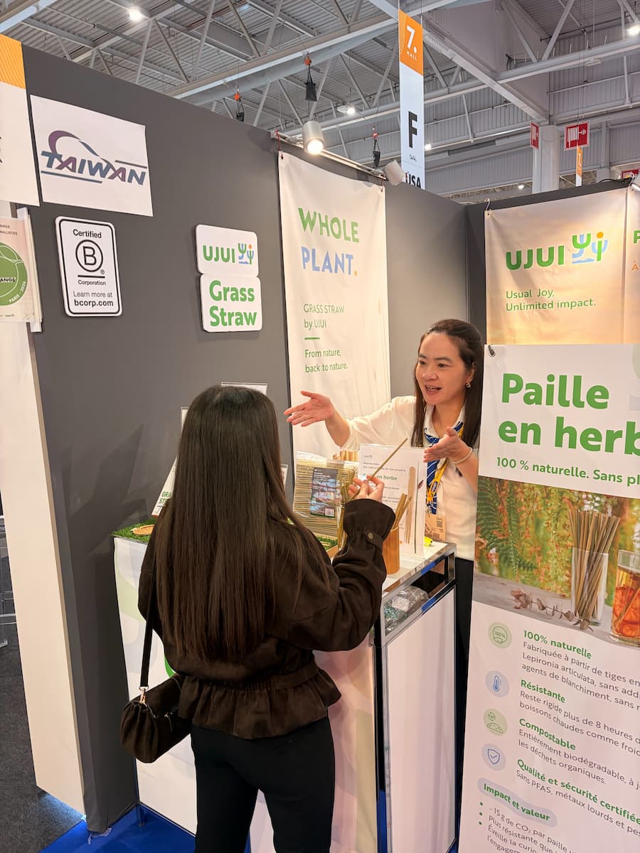 SIALParis-UJUIGrassStraw
